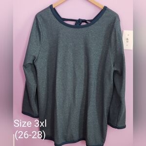 NWOT Plus Size Avon Tie Back Glitter Top